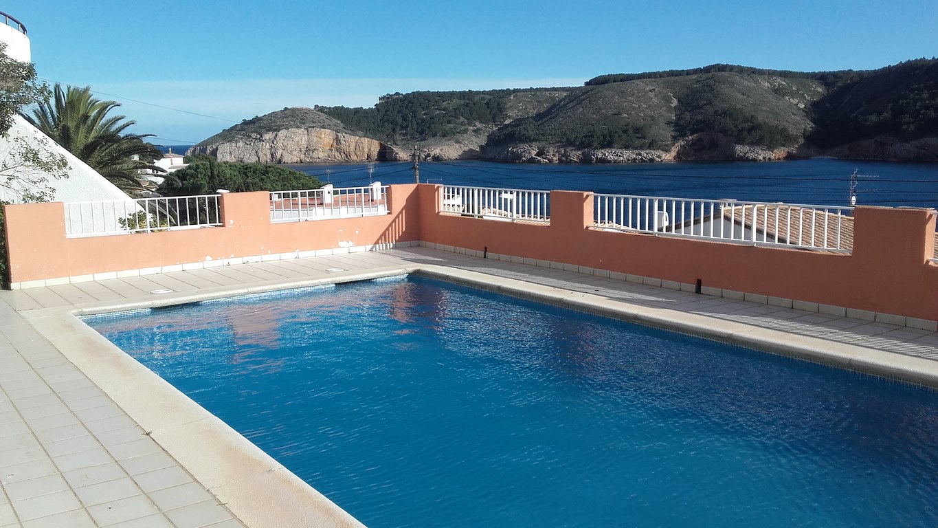 Sea views apartment to rent in Montgó L’Escala