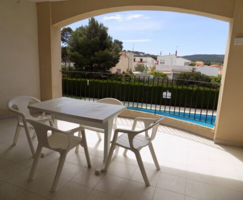 Apartamento alquiler 90 mts. de la playa de Riells