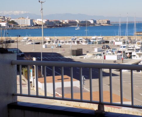 Studio à louer avec agréable vue sur mer