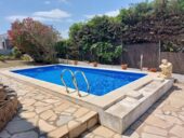 Planta baixa piscina jardi privats