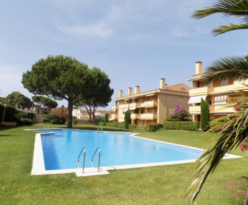 Appartement à louer L’Escala excellente zone communautaire